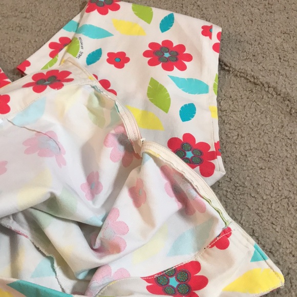 🌸NEW🌸 Moschino Jeans Vintage Flower Power & Leaf Design Print Jeans - Picture 12 of 16